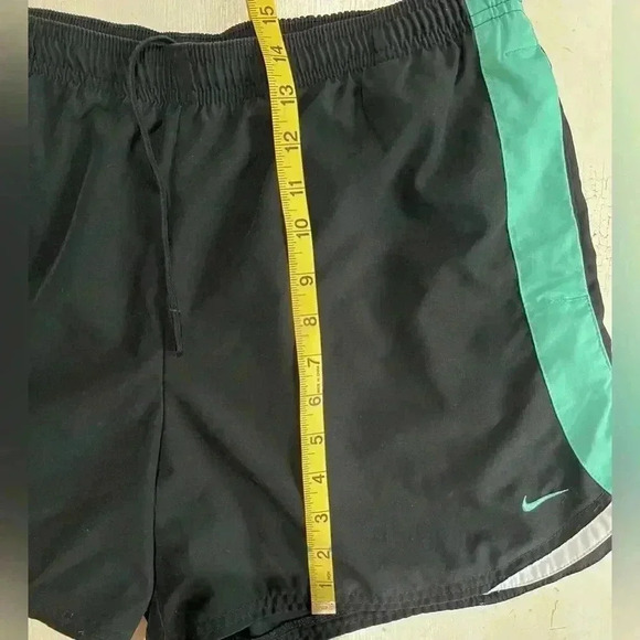 Nike athletic shorts - Picture 5 of 5